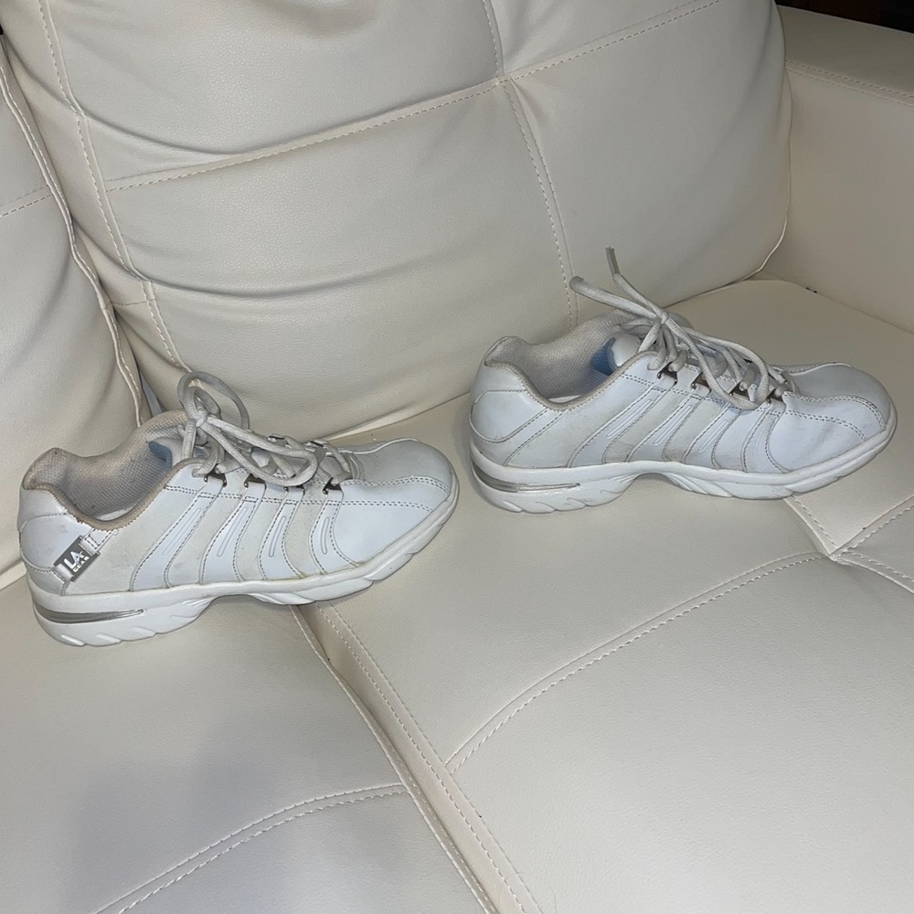 LA Gear Sneakers (Women’s Size 8.5) - Picture 6 of 9